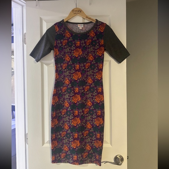 Floral Patterned Dress with Gray Sleeves - Picture 1 of 2